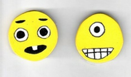 2pc LITTLE SMILEY FACE MAGNETS LOT 4 (PLEASE READ DESCRIPTION)