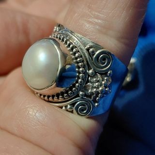Sterling silver pearl ring size 7