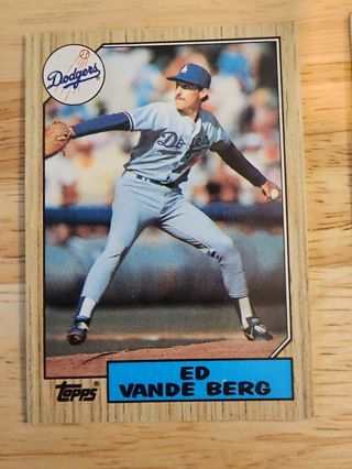 87 Topps Ed Vande Berg #717