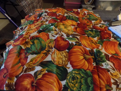 Set  of 6 linen Fall theme 20 inch square napkins, Pumpkins, apples, corn