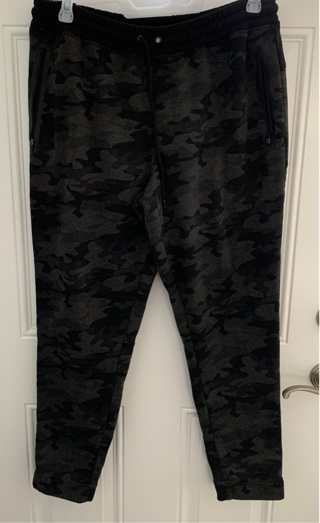 RBX Men’s Black Camouflage Jogger Sweatpants Size XL Used