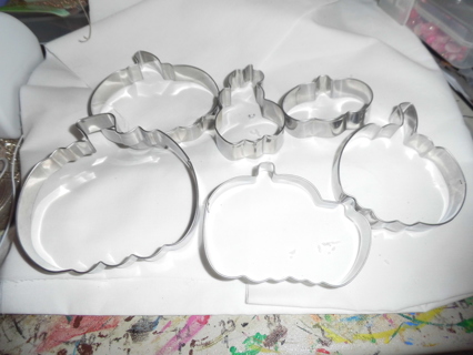 Cookie cutters - Metal - New