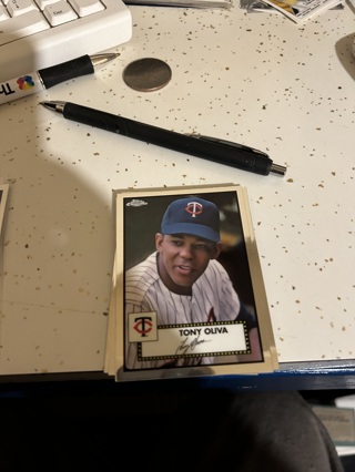 2021 topps chrome platinum tony oliva