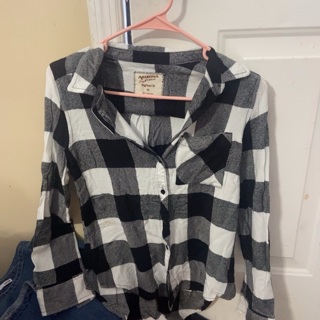 Girls long sleeve plaid top 