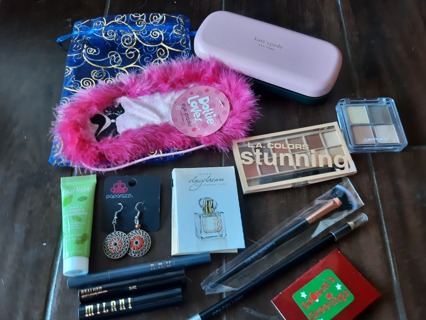 Beauty Stocking Stuffer~ Eye Makeup and More