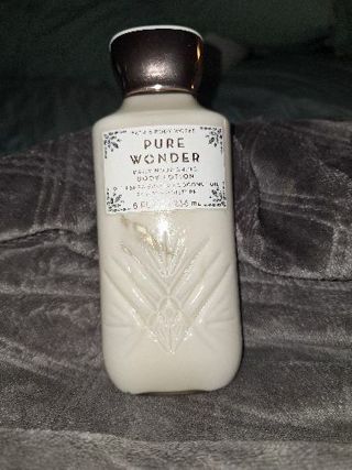 BBW Pure Wonder body lotion