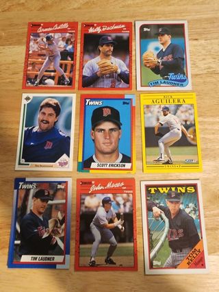 9 card lot Twins