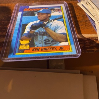 1990 topps Ken Griffey jr baseball card 