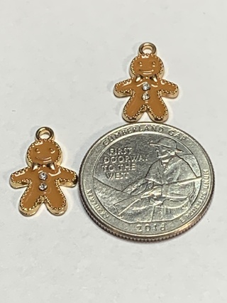 ☺GINGERBREAD MEN CHARMS~#1~BROWN~SET OF 2 CHARMS~FREE SHIPPING☺