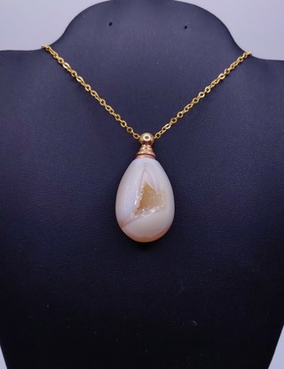 New Beautiful Natural Druzy Stone Agate Unique Gemstone Bottle Necklace 