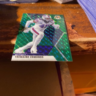 2020 panini prizm mosaic camo Tremaine Edmunds football card 