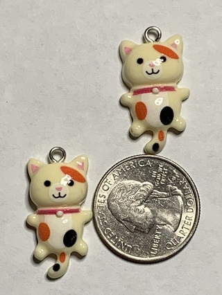 CAT CHARMS~#2~CREAM~SET OF 2~FREE SHIPPING!