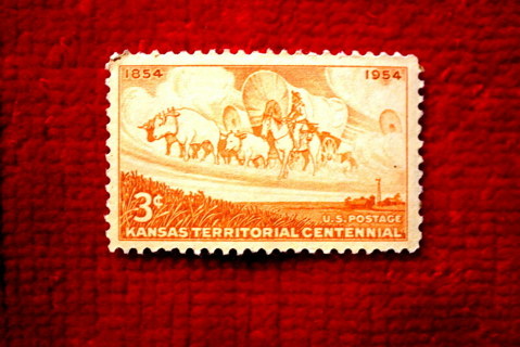  Scotts #1061 MNH/OG 1954 "Wagon Train Pioneers" U.S. Postage Stamp. 