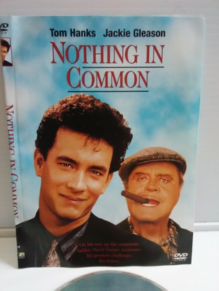 Nothing in Common -Tom Hanks, Jackie Gleason on DVD