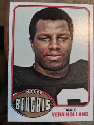 1976 TOPPS VERN HOLLAND CINCINNATI BENGALS FOOTBALL CARD# 71