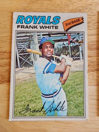 77 Topps Frank White #117