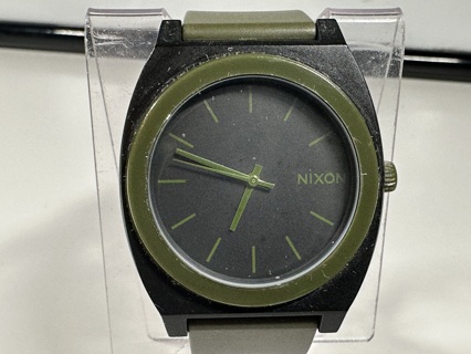 Rare Men's Nixon Minimal The Time Teller 16C Quartz Watch