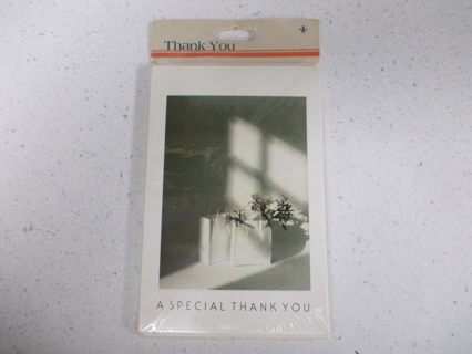 (8) Thank You Cards with Envelopes NEW Sealed Package