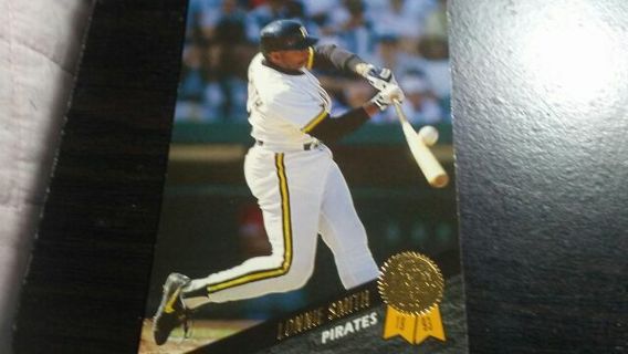 1993 LEAF LONNIE SMITH PITTSBURGH PIRATES BASEBALL CARD# 394