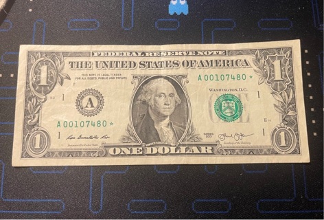 Series 2013 $1 Star Note