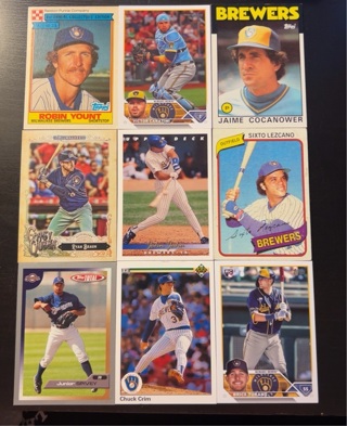 9 Milwaukee Brewers baseball cards