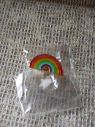 NIP CUTE PRIDE LGBTQ FRIENDSHIP RAINBOW BROOCH #1