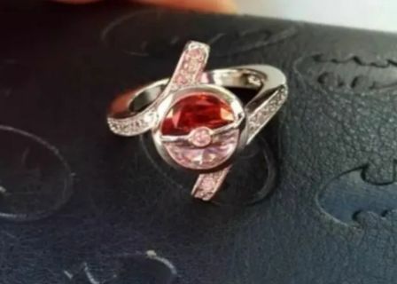 Women's Size 7 Pokemon PokeBall Crystal Gemstone Ring