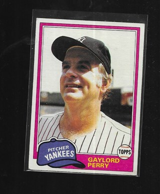 1981 TOPPS GAYLORD PERRY #582(HOF)