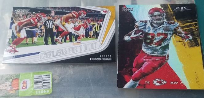 2 TRAVIS KELCE CARDS