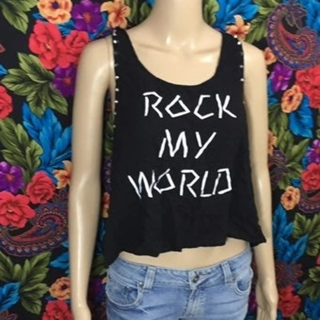 WOMEN'S FOREVER 21 ROCK MY WORLD TOP STUDDED SHIRT MEDIUM FREE SHIPPING INCLUDED