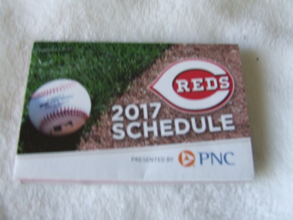 2017 Cincinnati Reds Pocket Baseball Schedule 