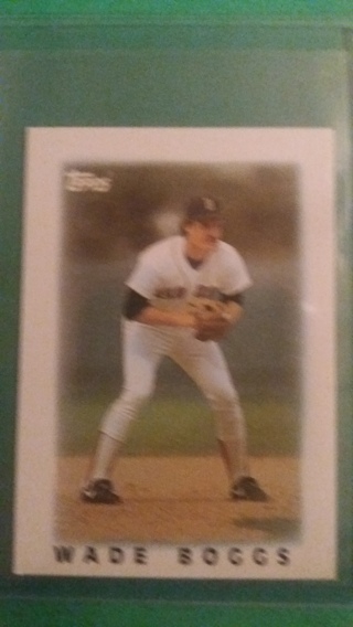 wade boggs baseball card free shipping