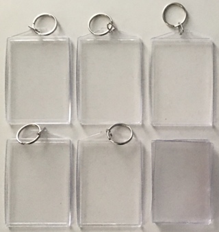 Keychain 3.5" x 2.5" Clear Acrylic Photo Frame Lot of 10 - Great for Photographs or Sports Cards!