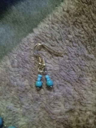 Turquoise beaded dainty g.p.hook earrings 