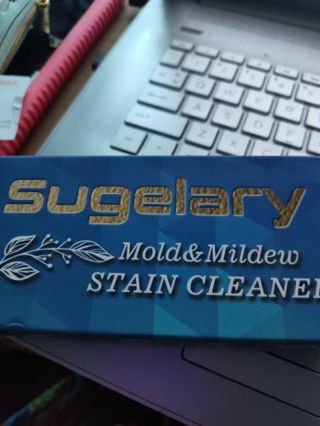 Mold and mildew cleaner