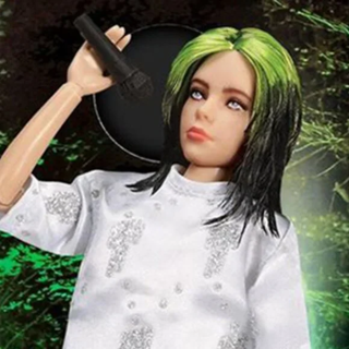 NEW BILLIE EILISH TOY DOLL DIORAMA STAND PLAY SET COLLECTIBLE MUSIC MEMORABILIA