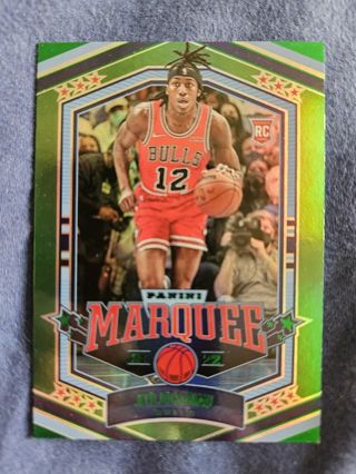 2021-22 Panini Chronicles Marquee Rookie Green Ayo Dosunmu