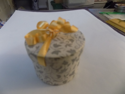 Wrapped present ring presentation box trinketbox  silver leaf pattern yellow box