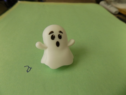 Childs plastic ghost ring 2 inch