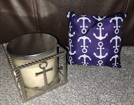 FREE: ANCHOR DECOR, Candle Holder and Small Pillow