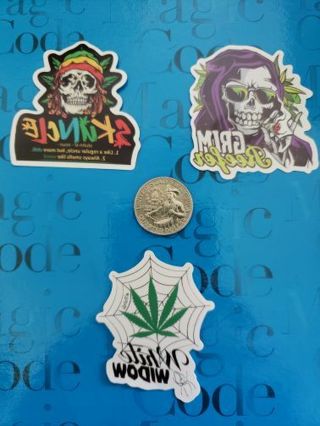 3 Pot Leaf Stoner Marijuana Vinyl Decal Laptop Phone Bumper Stickers Reverse Image