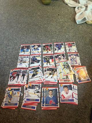 (105)ct 1990-91 Score Hockey Lot  Gretzky, Roy, Modano, RIchter, Rookies & More