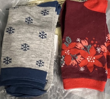 Two Pair BNIP Cute Winter Socks! One Is Red, One Is Dark Blue And Grey. Both Are Size Large
