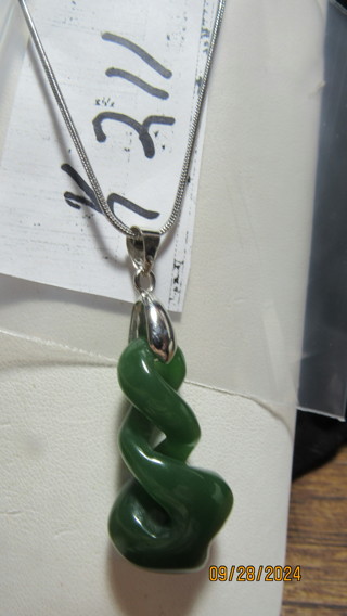 JADE NECKLACE