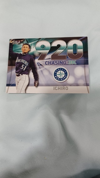 2016 Topps Ichiro Chasing 3000 insert