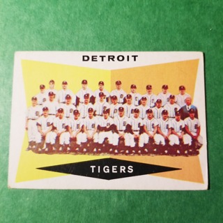 1960 - TOPPS EXMT - NRMT BASEBALL - CARD NO - 72 - DETROIT  TEAM - TIGERS = BV = $25