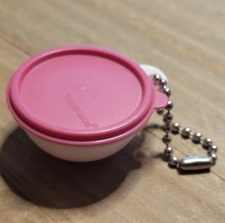 Vintage Tupperware Miniature Bowl and Lid Keychain