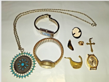 Lot of Jewelry GOLD Watch Ring Italy Charms Assorted