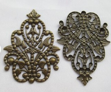 Bronze pendant QTY 2