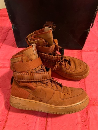 Nike SF AF1 MID (GS) Sneakers (Read Desc)